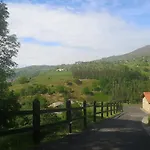Riveros De Jeromo Chalet Selaya