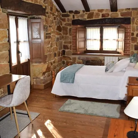 Riveros De Jeromo Alpesi faház *