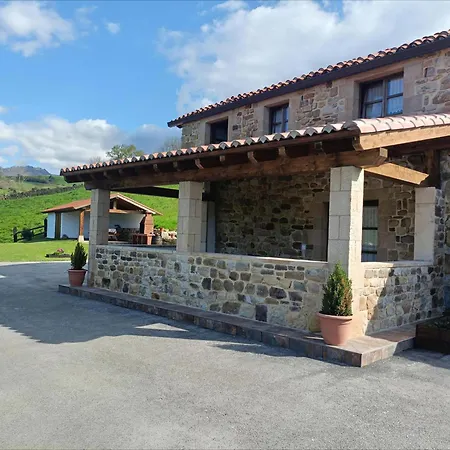 Riveros De Jeromo Alpesi faház