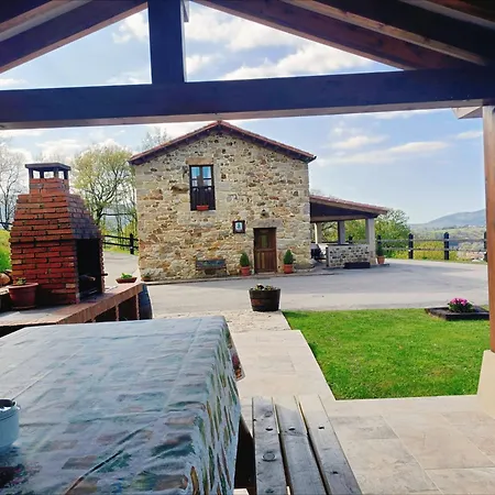 Riveros De Jeromo Alpesi faház Selaya