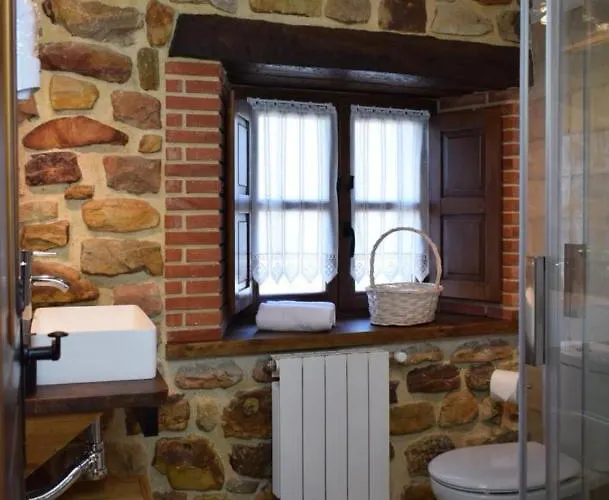 Riveros De Jeromo Chalet Selaya